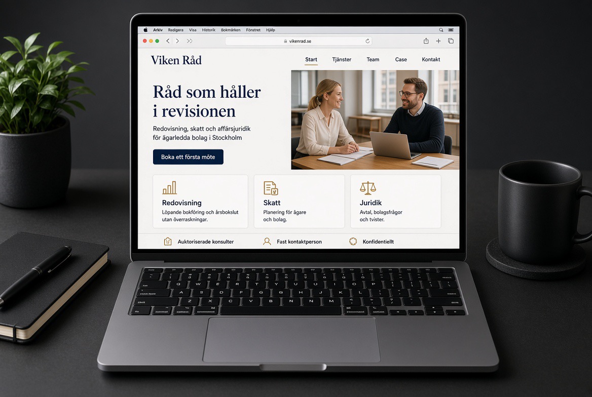 Exempel på webbsida för konsultbolag visad på en laptop